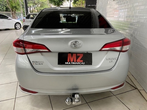 Imagem 8 de 9 de Yaris 2019 Sd Xl 1.5 Automático Prata