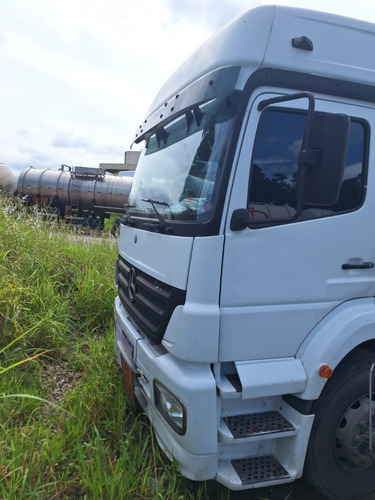 Mercedes Benz Axor 1933 4x2 Teto Alto Ano 2009 