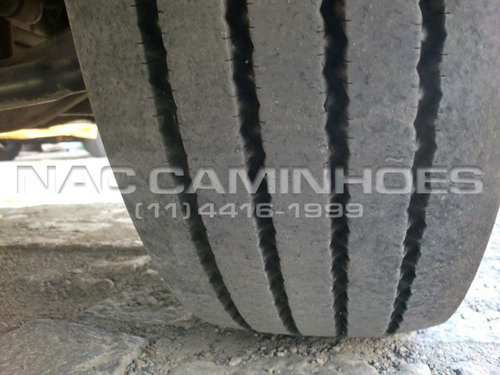 Imagem 13 de 15 de Scania P-340 6x2 2012
