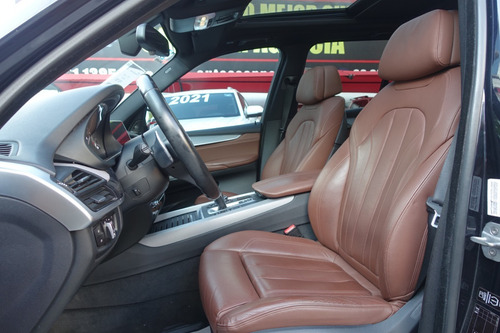 Imagen 9 de 13 de Bmw X5 Xdrive50ia M Sport 2015