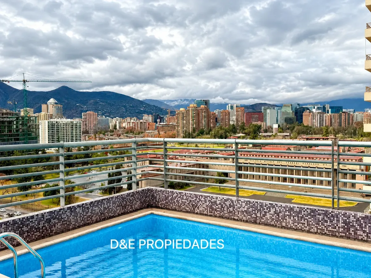 Imagen 1 de 14 de Departamento En Venta, Metro Escuela Militar. Piso Alto.