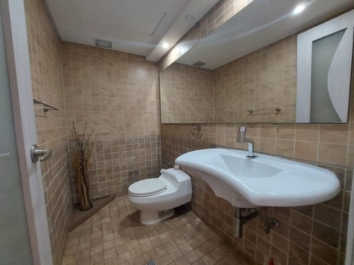 Imagen 17 de 21 de Vendo Townhouse 295m2 Altos De Guataparo Abril 2022 Sandra