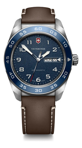 Victorinox, Reloj, Swiss Army Quartz, Caballero, 42 Mm Café Plateado Azul Marino