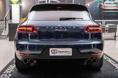 Porsche Macan S