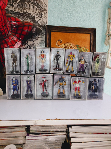 Set De 13 Figuras Dc Superhéroes Panini Eaglemoss México (Usado)
