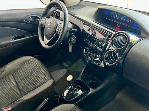 Toyota Etios ETIOS X PLUS SEDAN 1.5 FLEX 16V 4P AUT.