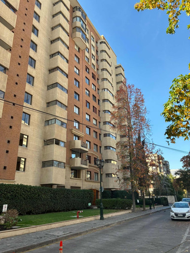 Vendo Departamento Excelente Ubicación En Las Condes.
