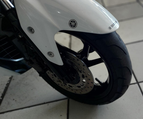 Imagem 11 de 15 de Yamaha Nmax 160 Abs