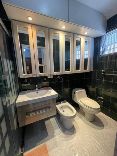 Venta De Apartamento Urb. Prebo Resid. San Andrés Vi