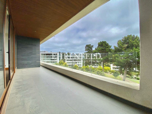 Bosques De Montemar, Concón. Departamento De 153 M2 .