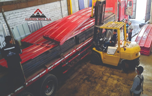 Fabricantes A Medida De Calaminas De Aluzin Galvanizados Traslucidos Delivery Stoc Disponible Tr4 Tr5 Tr6 Tr7 Curvos Upvc Traslucidos De Policarbonato Canaletas Cenefas