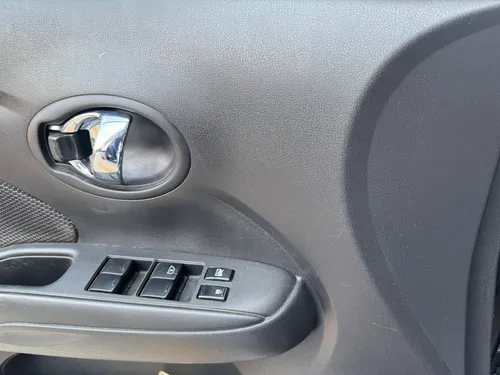 Nissan Versa Advance
