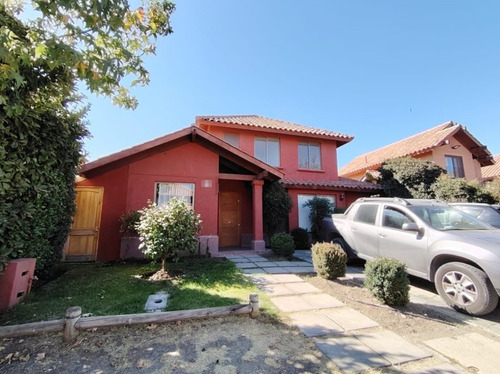 Arriendo En Condominio Con Acceso A Laguna Artificial