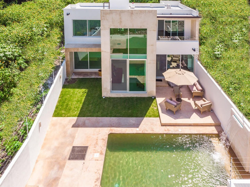Imagen 2 de 13 de Oportunidad Tequesquitengo Residencia Venta Casa