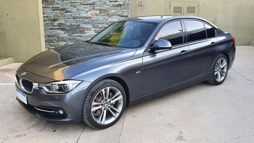 Imagen 1 de 11 de Bmw 330i 2018 2.0 Twinturbo Sedan Sport Line 252cv. Único