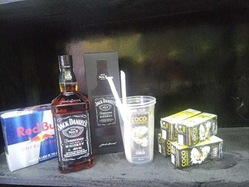 Imagem 1 de 1 de Combo De Whisky