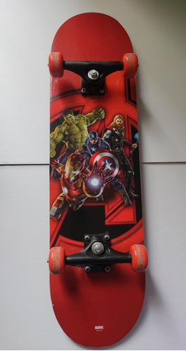 Patineta Para Niños Marvel Como Nueva 