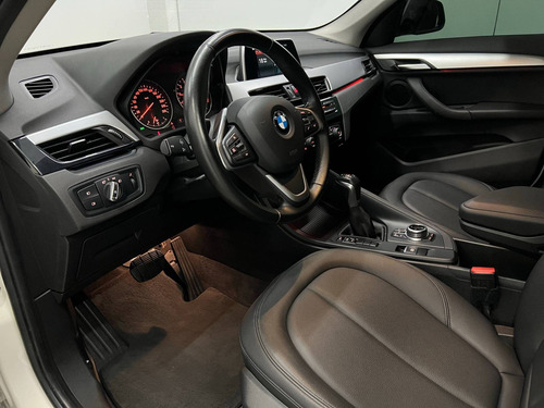 Imagem 6 de 15 de Bmw X1 2.0 16v Turbo Activeflex Sdrive20i 4p Automático
