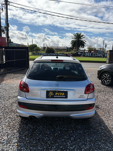 Peugeot 207 1.6 Xt