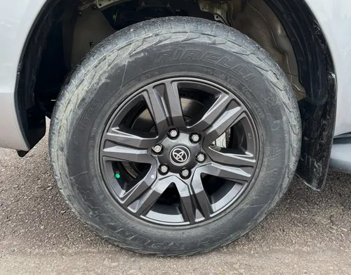 Toyota Hilux 2.4 Diésel 4X4