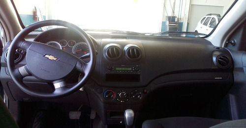Imagen 12 de 15 de Chevrolet Aveo 2018 1.5 Ls At