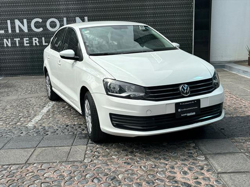 Volkswagen Vento 1.6 Starline At