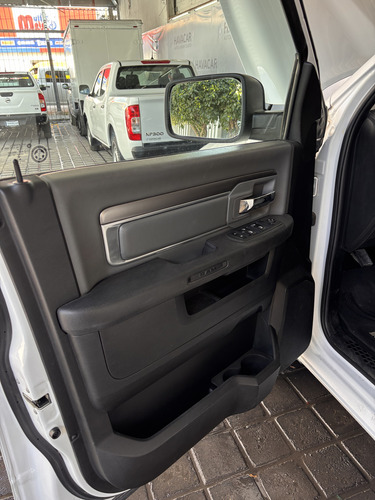 Dodge Ram Pick Up Crew Cab Slt 2021