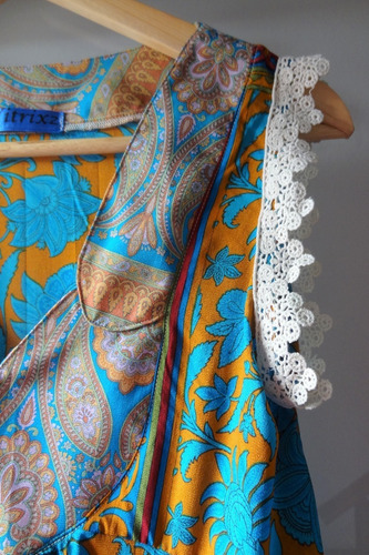 Musculosa Mujer Con Puntilla