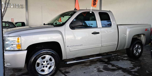 Imagen 2 de 15 de Chevrolet Cheyenne 2008 5.3 2500 Cab Ext B 4x4 Mt