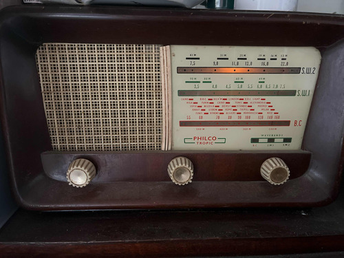 Radio Antigua - Philco Tropic - Funcionando