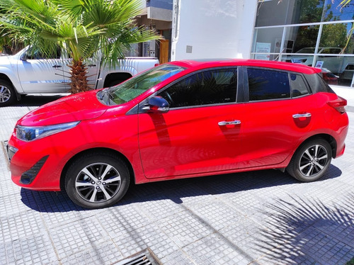 Toyota Yaris S 5p 6mt
