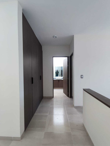 Casa En Venta En Ciudad Maderas, Materiales Y Construcción Premium !