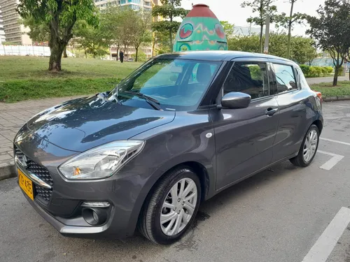 Suzuki Switf Hibrido Mecanico 2022