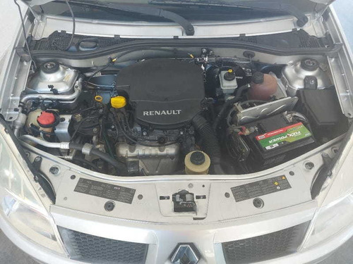 Imagem 12 de 12 de Renault Sandero 1.6 16v Privilege 2009