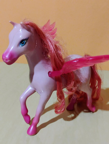 Miniatura Cavalos Do Filme Barbie E A Magia De Aladus (Usado)
