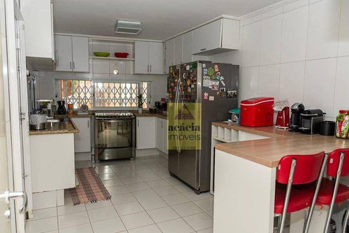 Imagem 18 de 30 de Casa Com 4 Quartos E 5 Banheiros À Venda, 220 M² Por R$ 2.500.000 - Ca0989