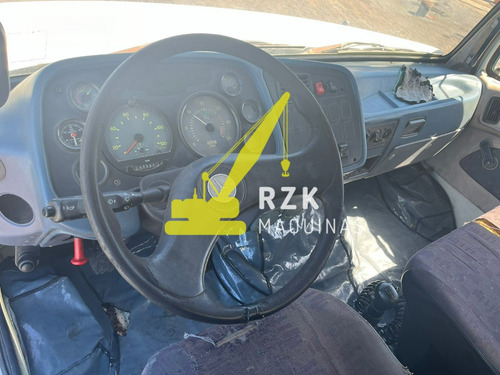 Caminhão Munck Mercedes Benz 1620 Madal Md 40 - 2002