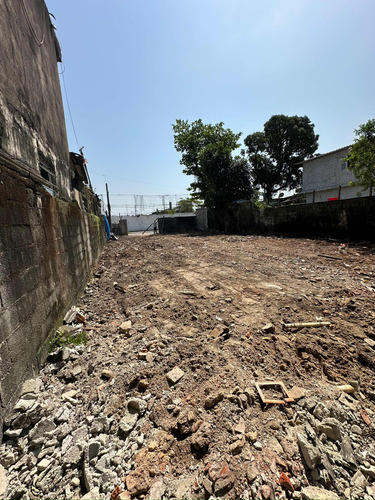 Imperdível ! Terreno Em Guarujá Com 275m