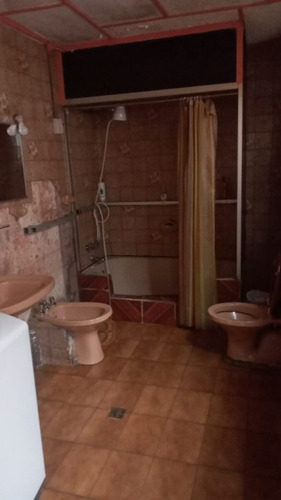 ¡oportunidad En Concepción: Casa Amplia Y Bien Ubicada!