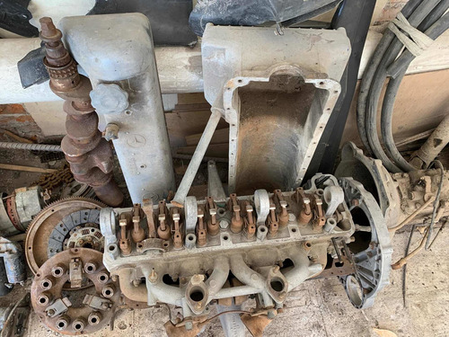 Imagen 10 de 15 de Mercedes Benz 220