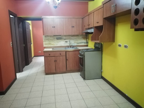 Imagen 13 de 21 de Vendo Casa, Curridabat. Residencial Paso Real