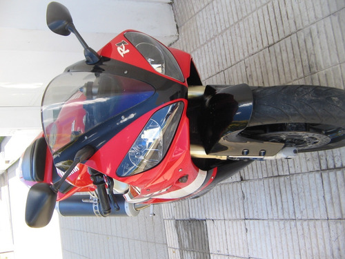 Yamaha R1