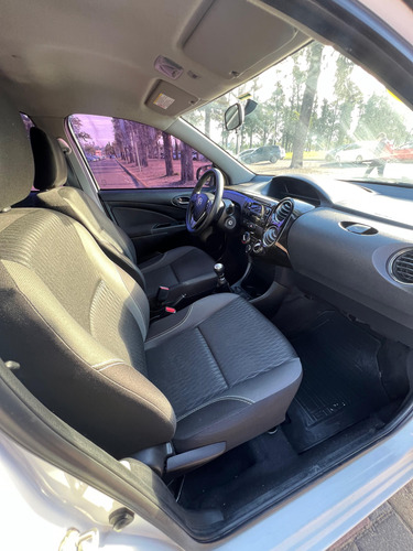 Toyota Etios 1.5 Xs