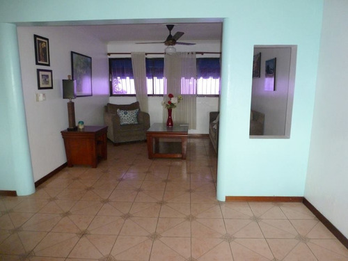 Imagen 5 de 14 de Hermoso Apartamento Bella Vista Sur 2 Habitaciones