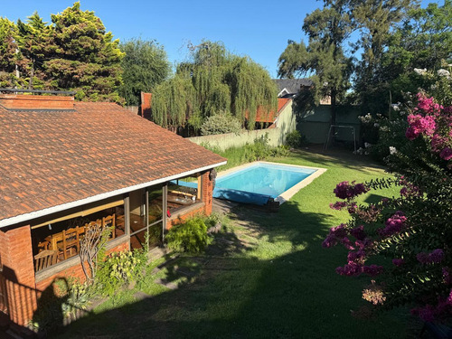 Casa En Venta, Apta Credito, Acepta Permuta