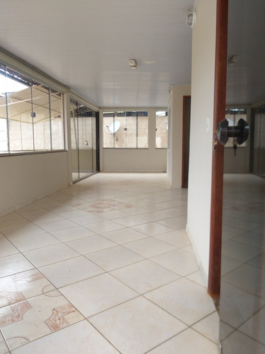 Imagem 5 de 6 de Aluga-se Segundo Piso Preço Na Descrição