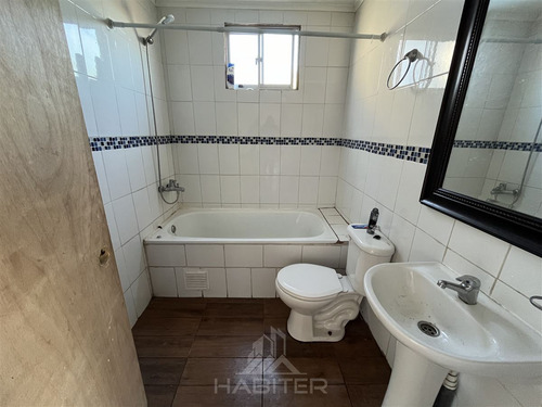 Casa En Venta De 4d 3b En Villa San Francisco, Colbún.