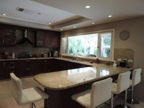 Excelente Casa En 409 E/ 132 Bis Y 134 Villa Elisa