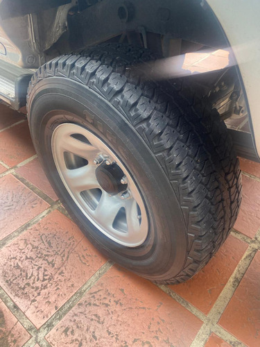 Toyota Hilux 3.0 D/cab 4x2 D Srv Expoeste