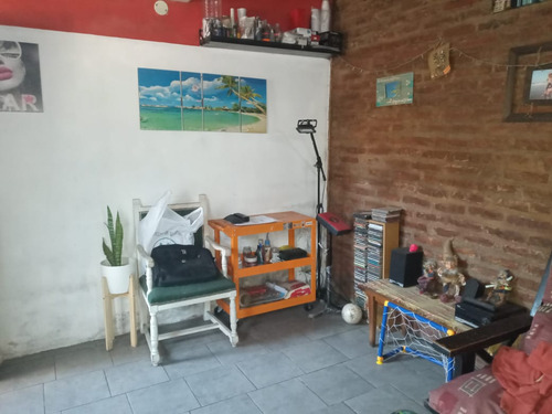 El Palomar Casa Fte De 3 Ambientes Y Fdo Casa De 3 Ambientes F: 8821